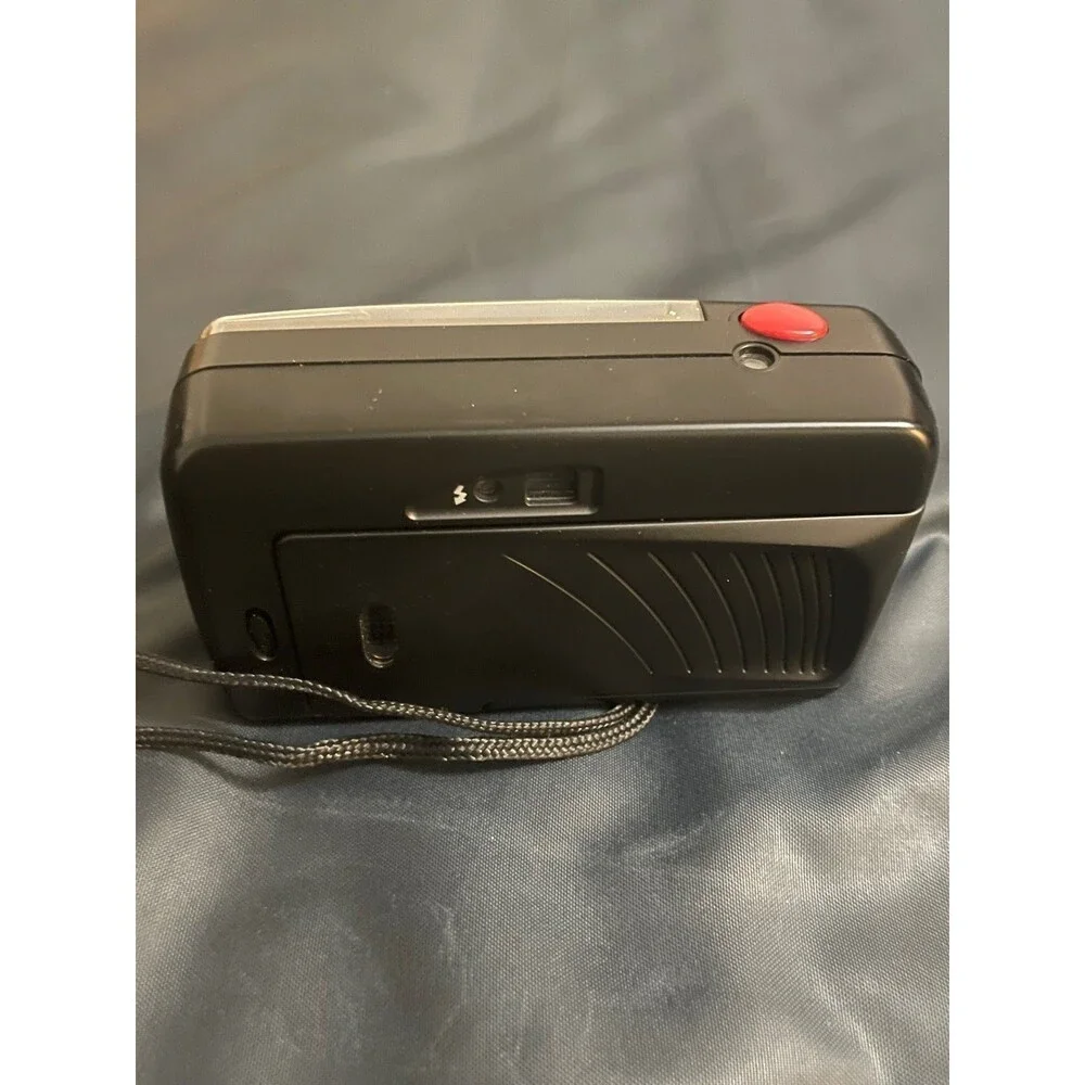 Nice Vintage Polaroid 1000F 35mm Film Camera Rare Tested‎